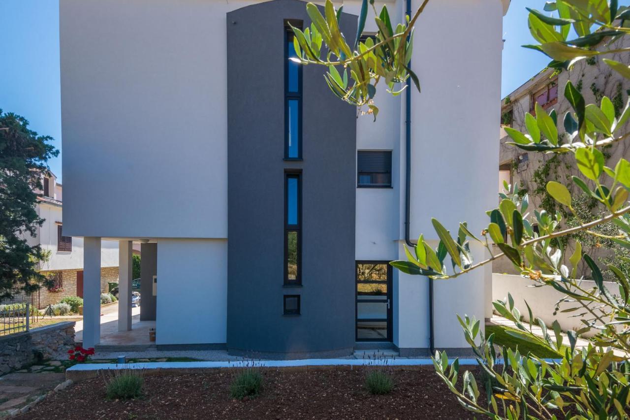 Apartments Maella 扎达尔 外观 照片